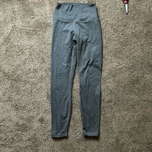 Grayleggings